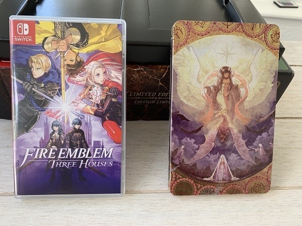 Fire Emblem Three Houses Limited Edition : on la déballe
