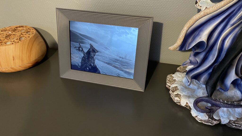 [TECH] On découvre le sublime cadre connecté d'Aura Frames